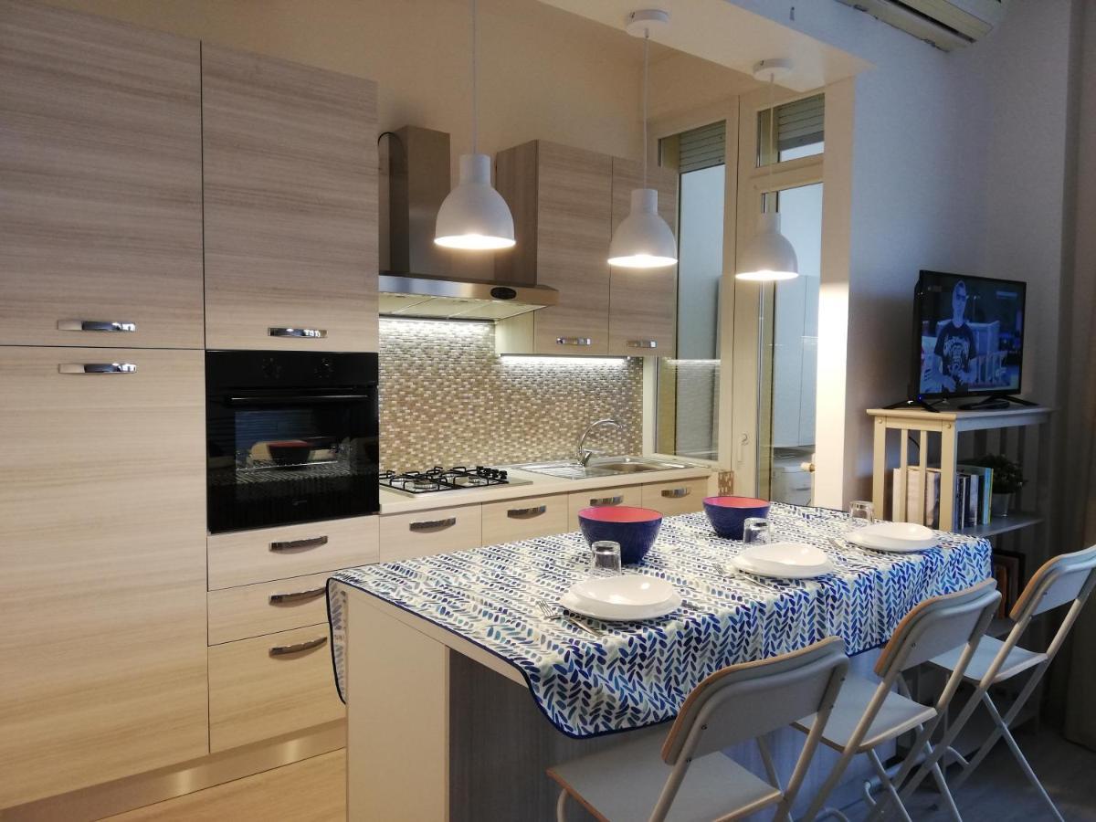 Appartamento Scilla Monolocale - Sulla Spiaggia Di Rimini Exterior foto